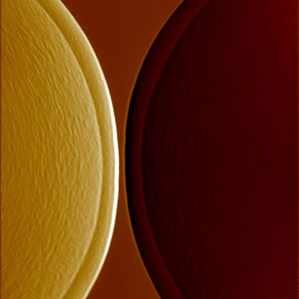 The Edge Structure of PSS